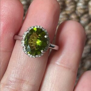 New Sterling Silver Peridot & Diamond Ring, Size 7